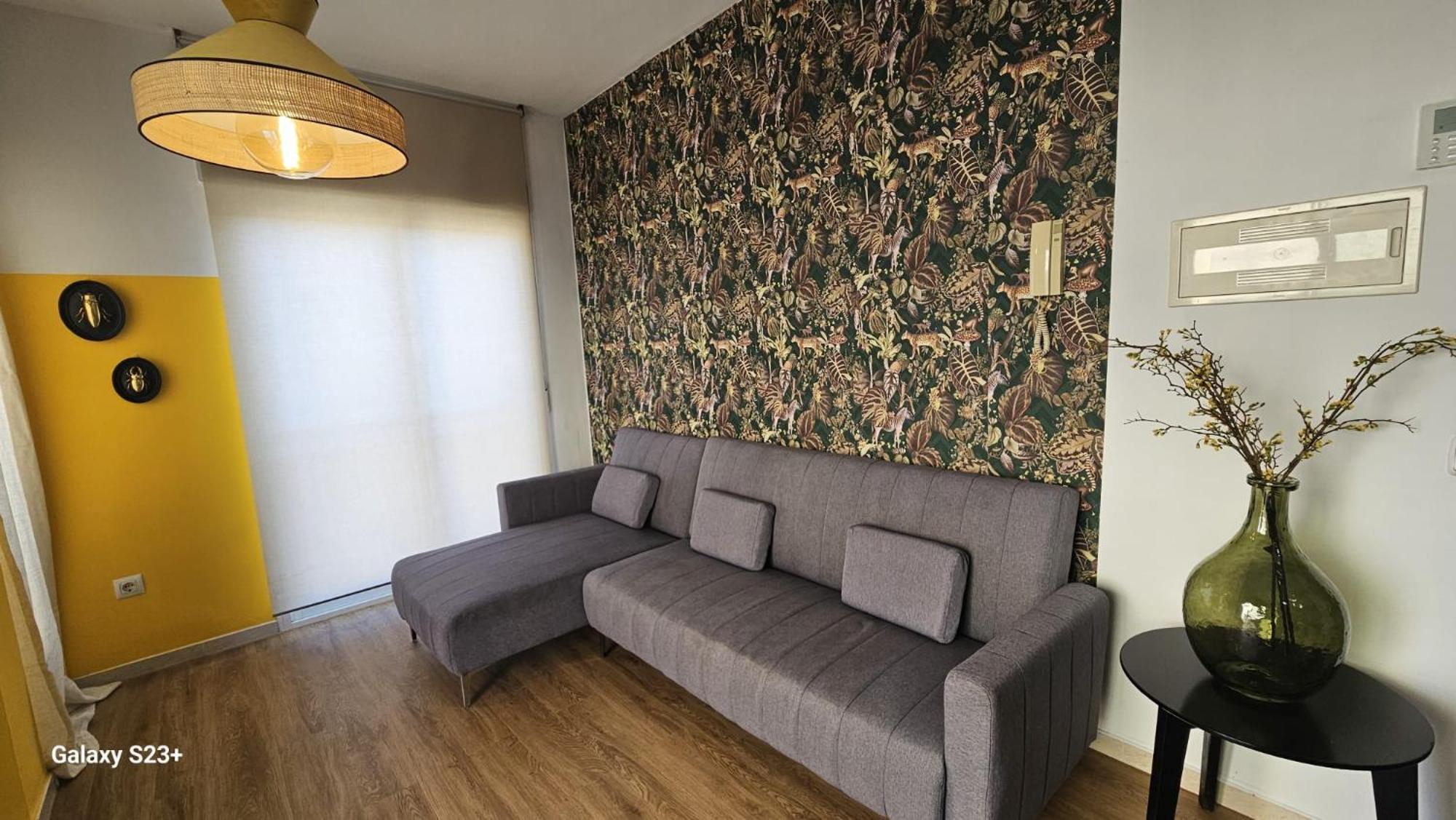 Apartament Yellow